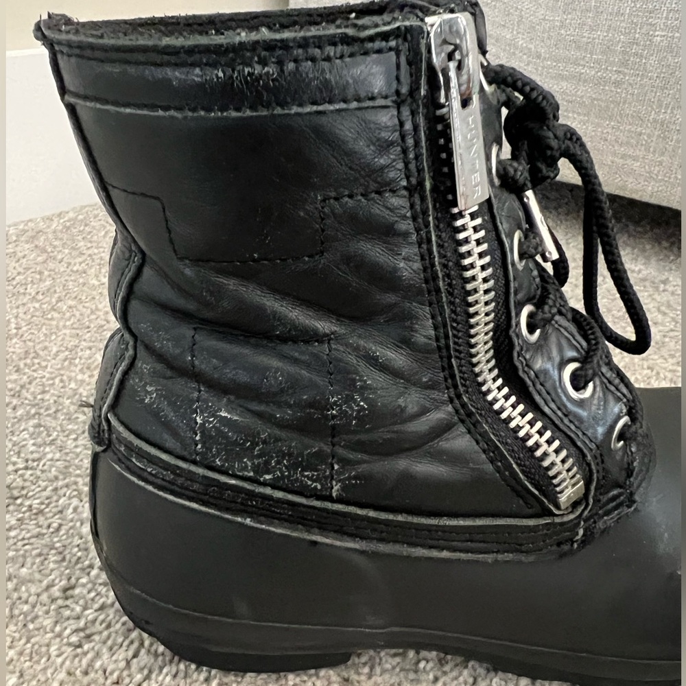 Hunter Boots with fleece sock inserts - Picture 6 of 10
